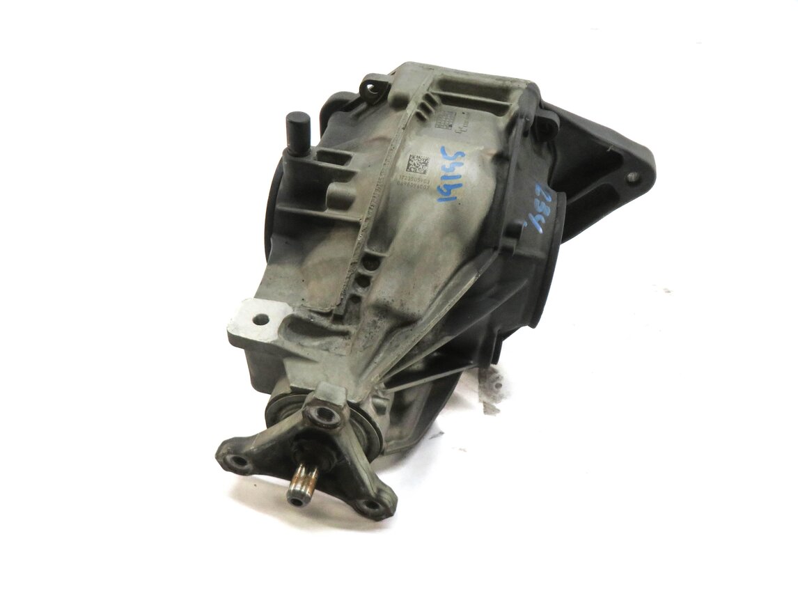 Thumbnail 1: 2016-2017 MERCEDES SLC300 SLK300 (R172) REAR DIFFERENTIAL GEAR CARRIER ASSEMBLY