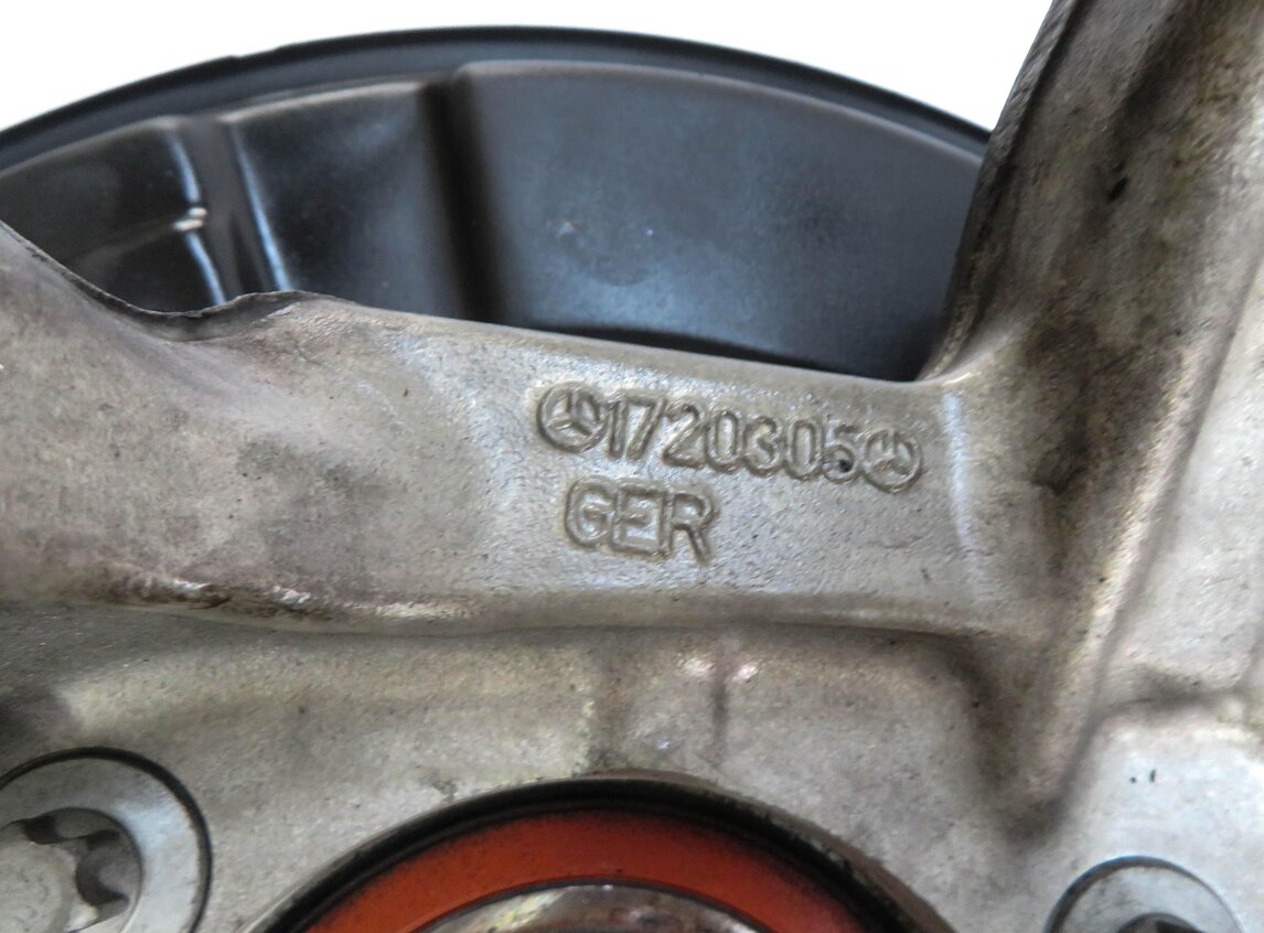 Thumbnail 6: 2012-2020 MERCEDES SLC SLK CLASS (R172) LEFT DRIVER REAR SPINDLE KNUCKLE HUB