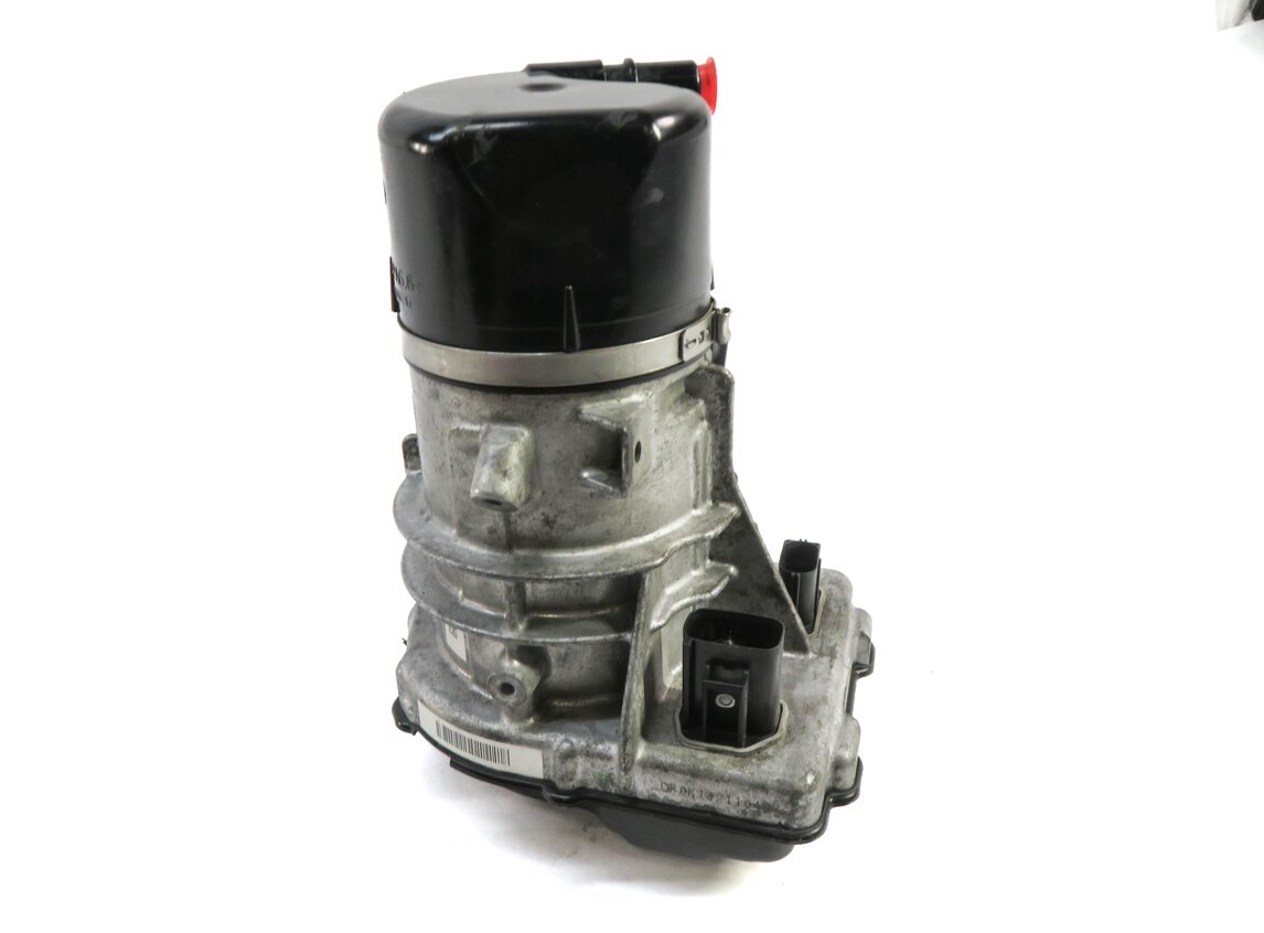 Thumbnail 2: 2016 MERCEDES SLK300 / 17-20 SLC300 (R172) ELECTRIC POWER STEERING FLUID PUMP