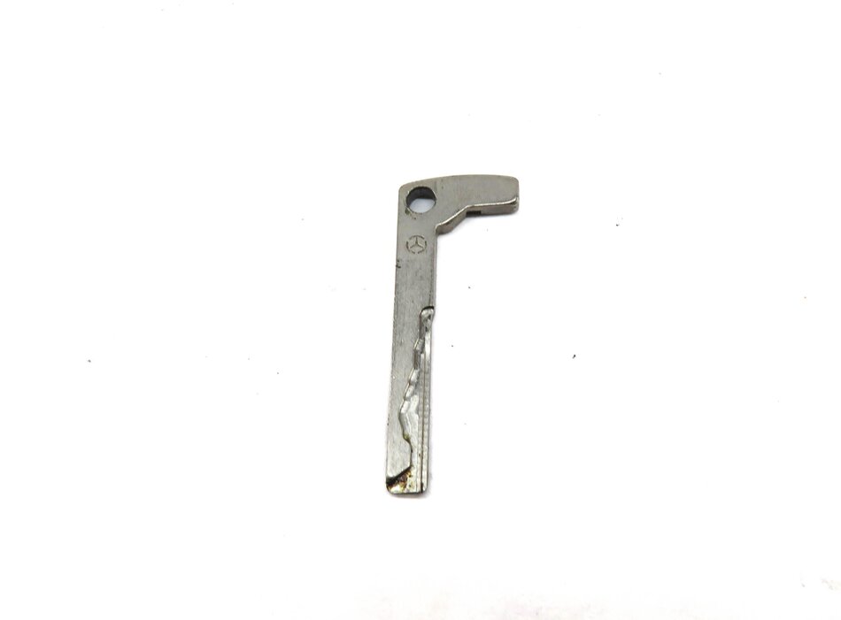 Thumbnail 5: 2016 MERCEDES SLK300 (R172) DRIVER DOOR LOCK & TRUNK LOCK CYLINDER w/ KEY SET