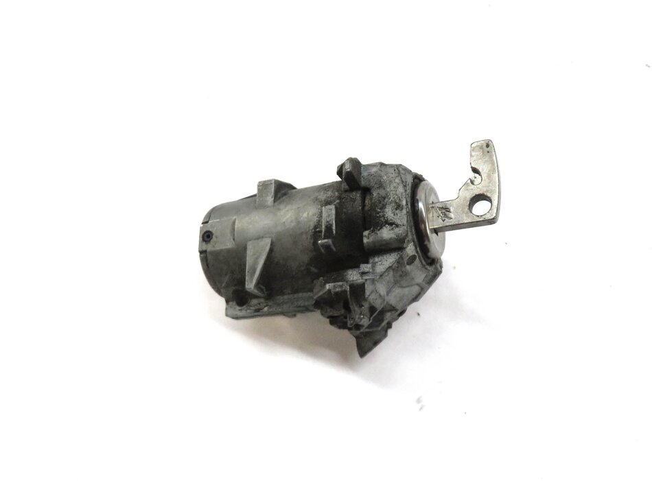 Thumbnail 8: 2016 MERCEDES SLK300 (R172) DRIVER DOOR LOCK & TRUNK LOCK CYLINDER w/ KEY SET