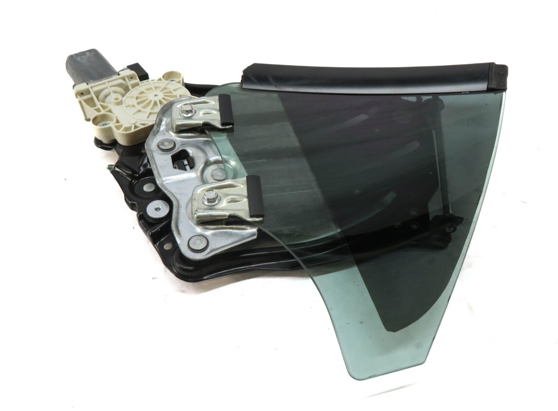Thumbnail 3: 2016 MERCEDES SLK300 (R172) RIGHT REAR QUARTER WINDOW REGULATOR w/ MOTOR & GLASS