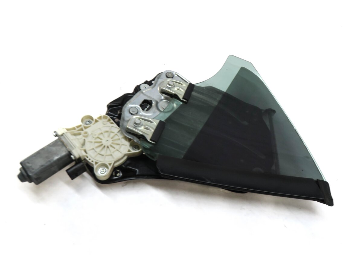 2016 MERCEDES SLK300 (R172) LEFT REAR QUARTER WINDOW REGULATOR w/ MOTOR & GLASS