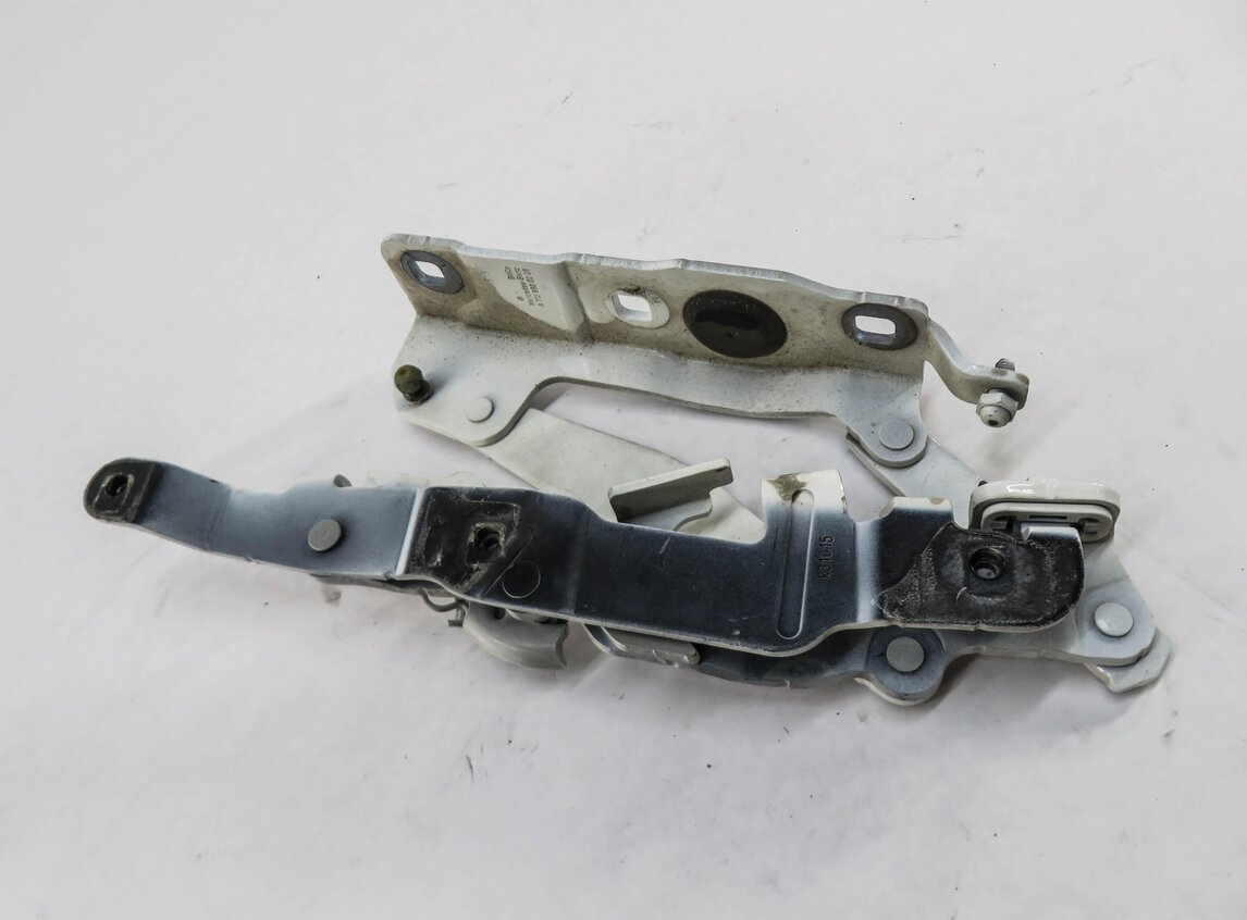 Thumbnail 4: 16-22 MERCEDES SL SLC SLK CLASS (R172 R232) FRONT HOOD HINGE SET-2 (WHITE 149U)