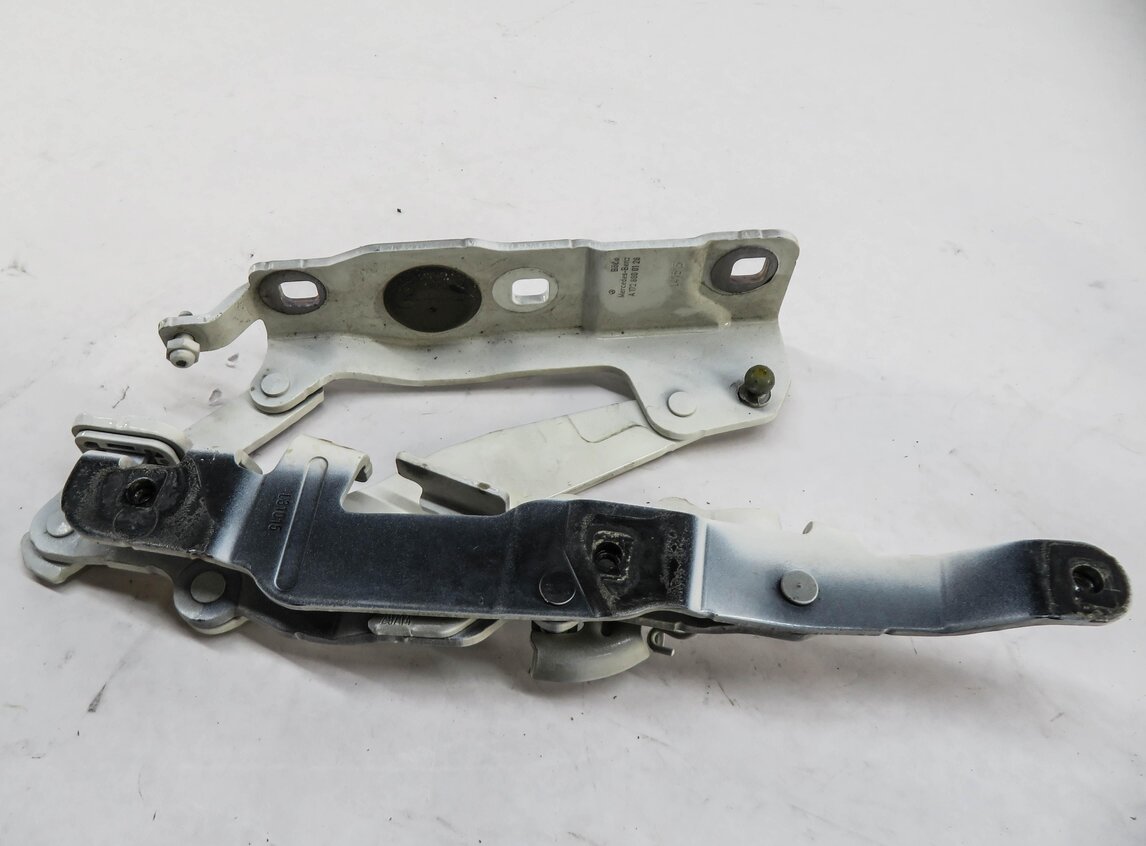 Thumbnail 6: 16-22 MERCEDES SL SLC SLK CLASS (R172 R232) FRONT HOOD HINGE SET-2 (WHITE 149U)