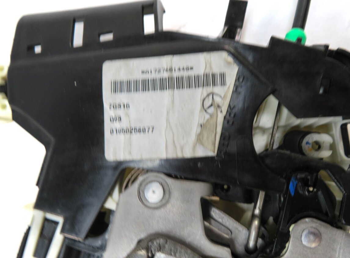 Thumbnail 5: 10-20 MERCEDES C E GLK SL CLS SLK CLASS (W204 W212 W218) RIGHT FRONT DOOR LATCH