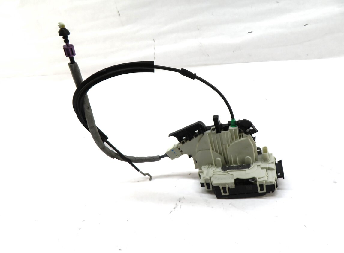 Thumbnail 2: 10-20 MERCEDES C E GLK SL CLS SLK CLASS (W204 W212 W218) LEFT FRONT DOOR LATCH