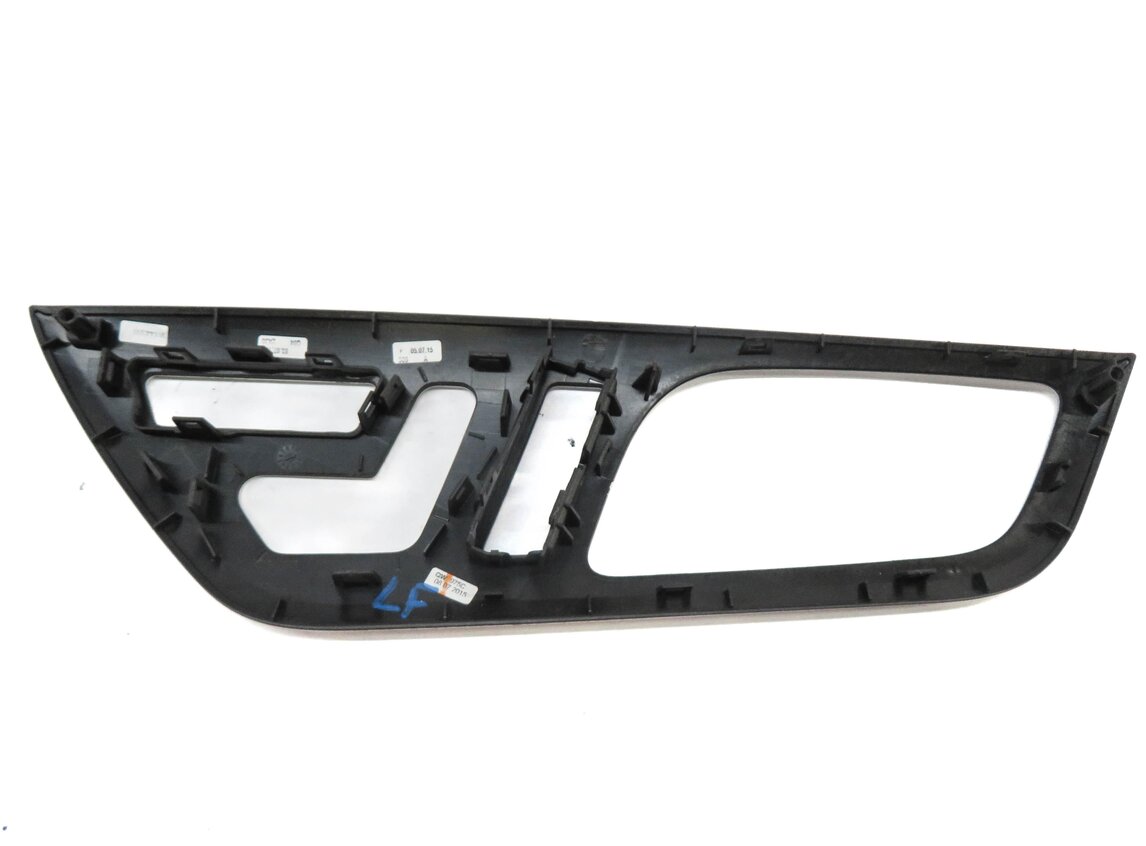 Thumbnail 4: 2016 MERCEDES SLK300 (R172) LEFT FRONT DRIVER DOOR INTERIOR TRIM (BRUSHED STEEL)