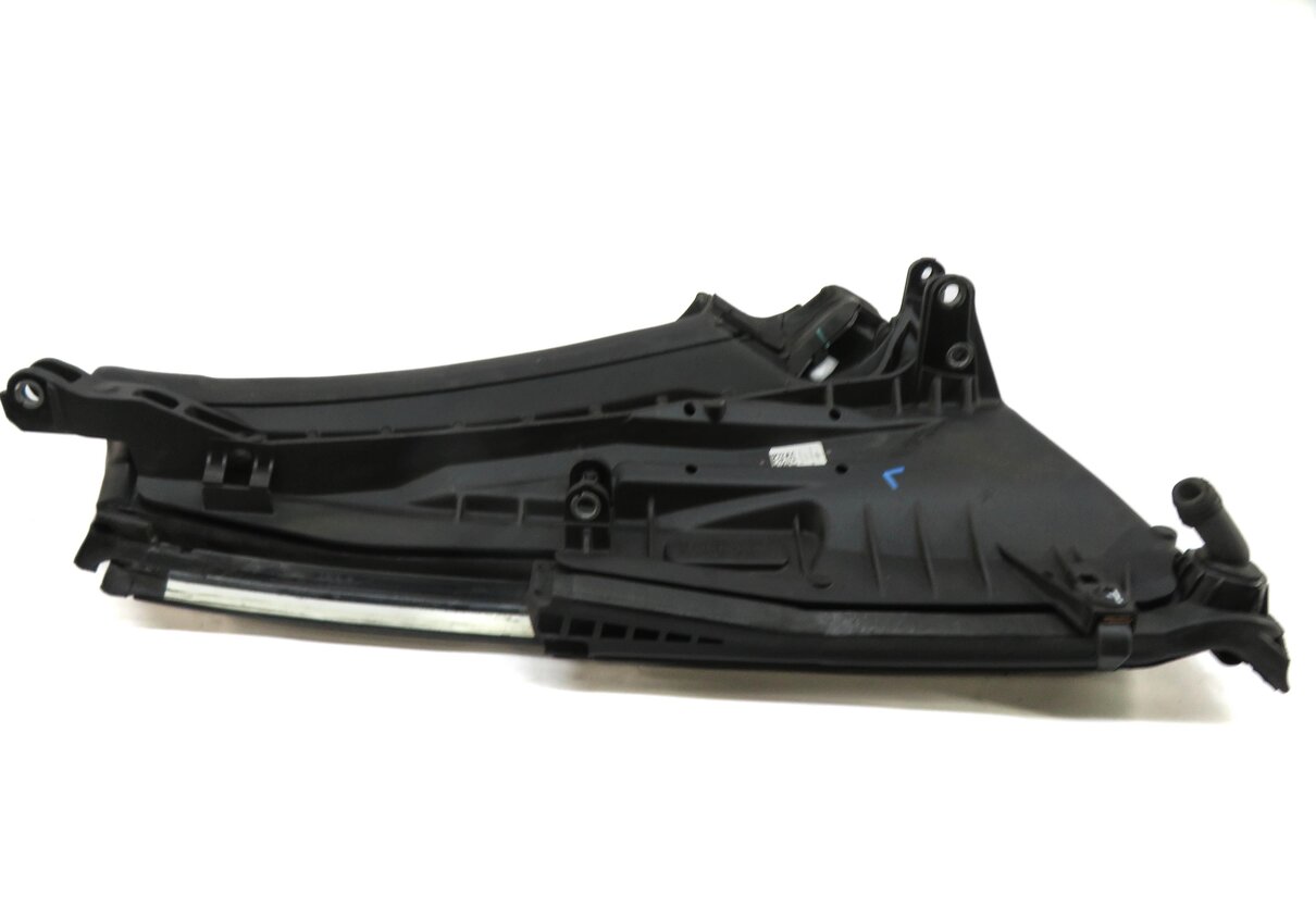 Thumbnail 4: 2016 MERCEDES SLK300 (R172) LEFT DRIVER C-PILLAR TRIM MOULDING (POLAR WHITE 149)