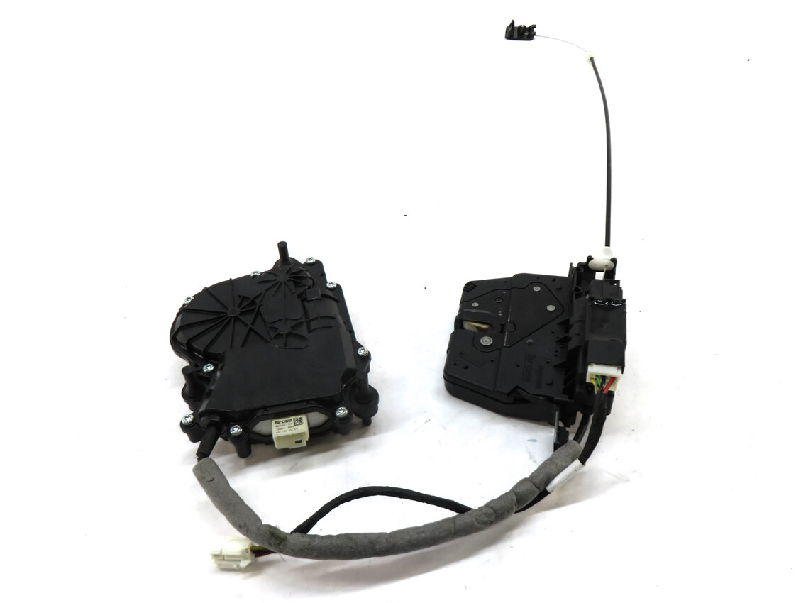 Thumbnail 6: 2014 BMW X5 (F15) TRUNK LATCH WITH SOFT CLOSE ACTUATOR MOTOR AND CABLE