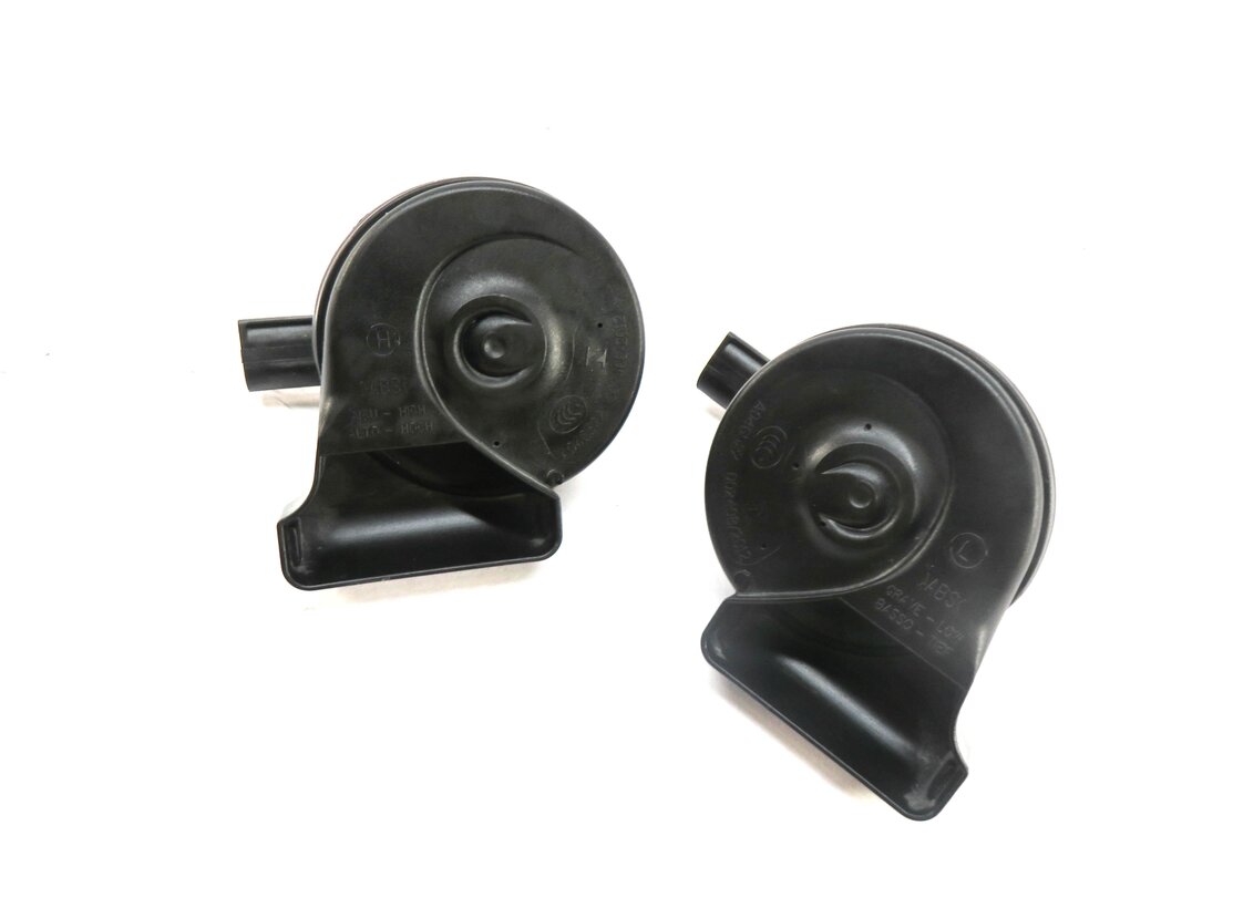 2013-2016 AUDI A3 (8V) HIGH & LOW TONE NOTE SIGNAL SAFETY HORN SET