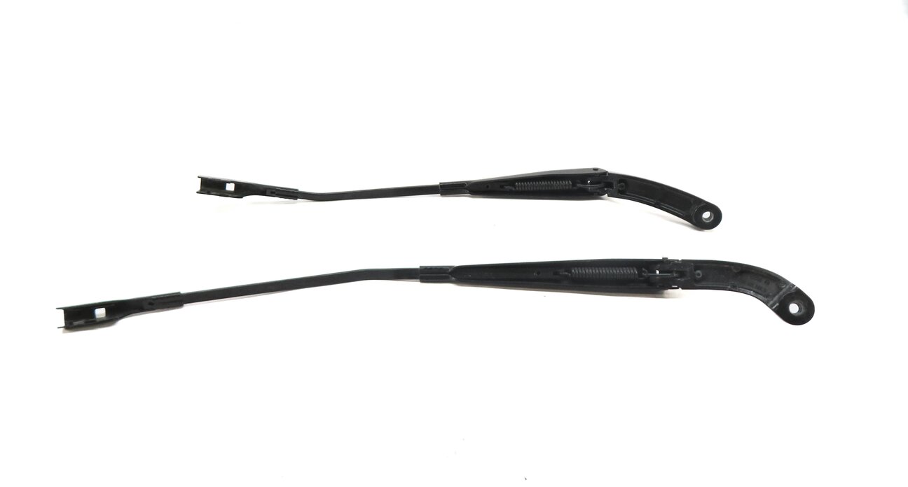 Thumbnail 3: 2015-2020 AUDI A3 S3 RS3 (8V 8Y) FRONT LEFT & RIGHT WINDSHIELD WIPER ARM SET-2