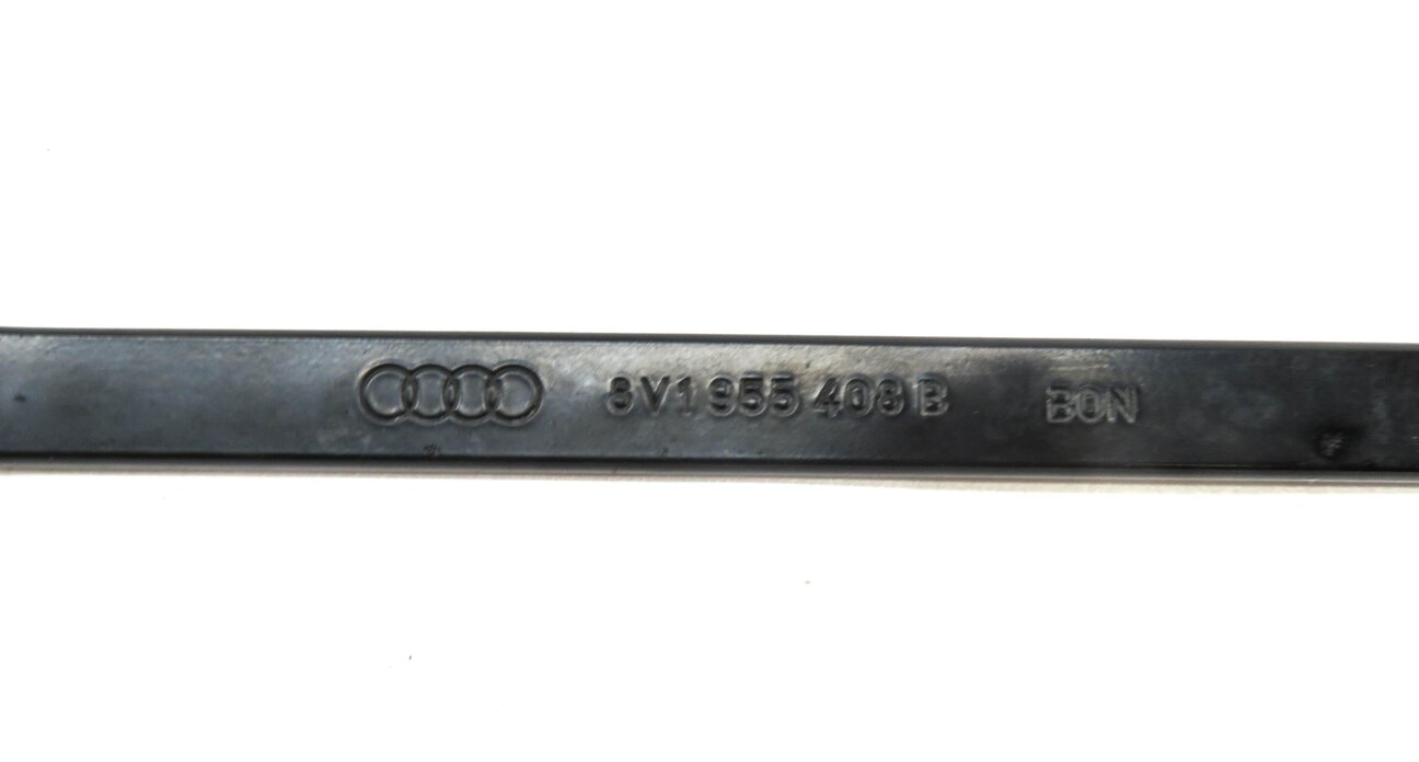 Thumbnail 4: 2015-2020 AUDI A3 S3 RS3 (8V 8Y) FRONT LEFT & RIGHT WINDSHIELD WIPER ARM SET-2