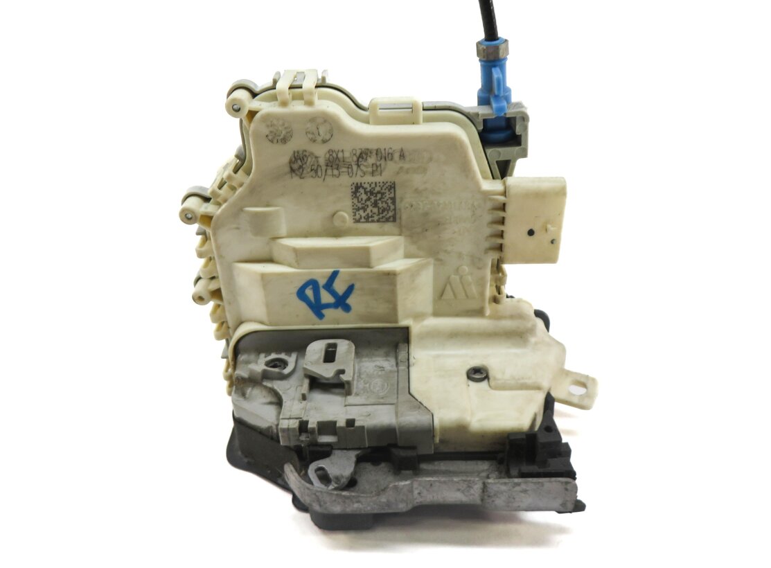 Thumbnail 3: 15-21 AUDI A3 S3 A4 Q5 TT (8V B9 MK3 FY) RIGHT FRONT PASSENGER DOOR LOCK LATCH