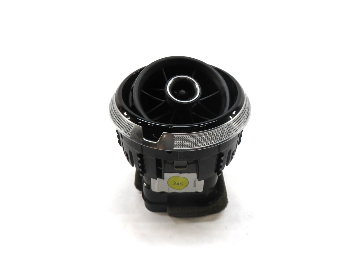 Thumbnail 2: 2015 AUDI A3 (8V) FRONT LEFT RIGHT CENTER DASH HEATER A/C AIR VENT