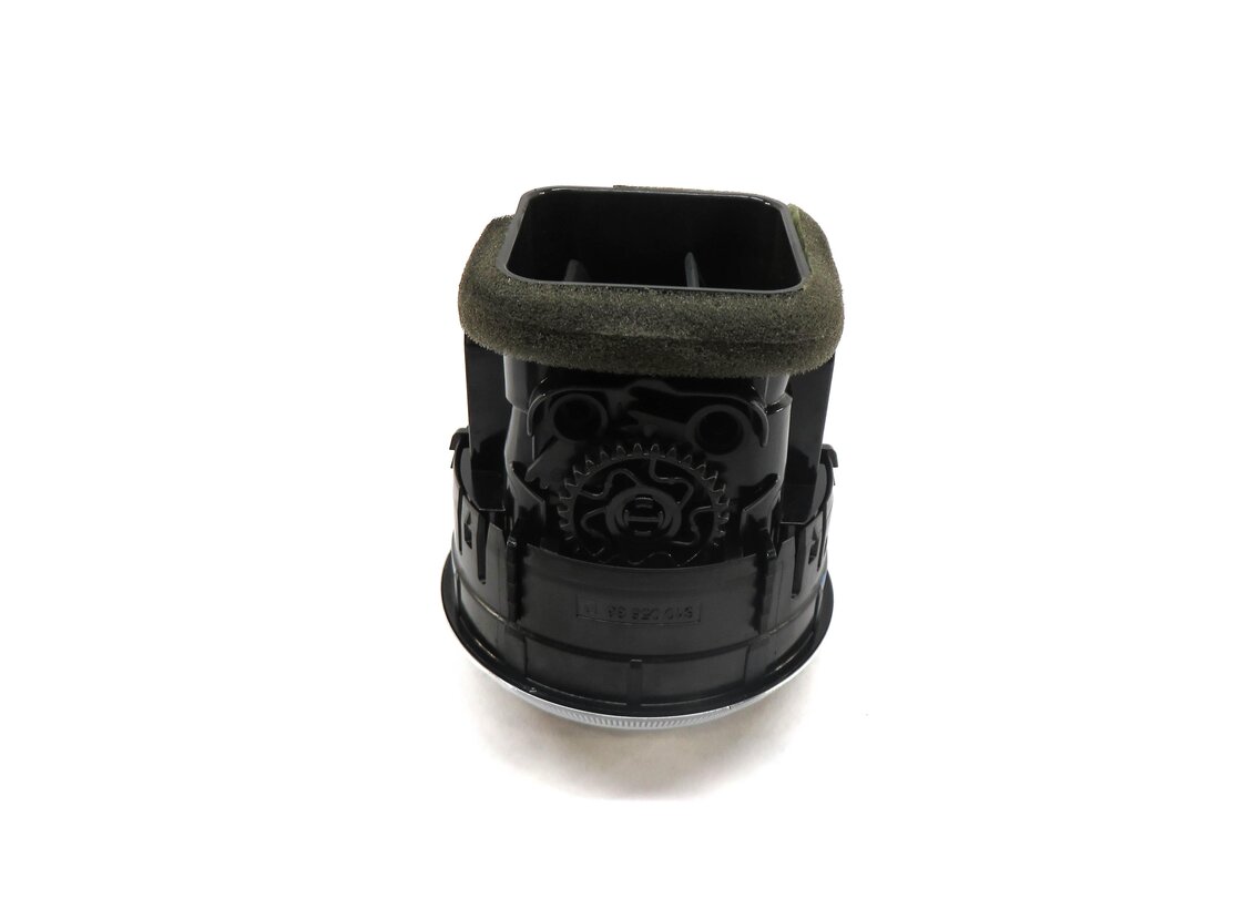 Thumbnail 4: 2015 AUDI A3 (8V) FRONT LEFT RIGHT CENTER DASH HEATER A/C AIR VENT