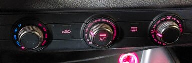 Thumbnail 2: 2015-2018 AUDI A3 (8V) FRONT HEATER A/C TEMPERATURE CLIMATE CONTROL PANEL