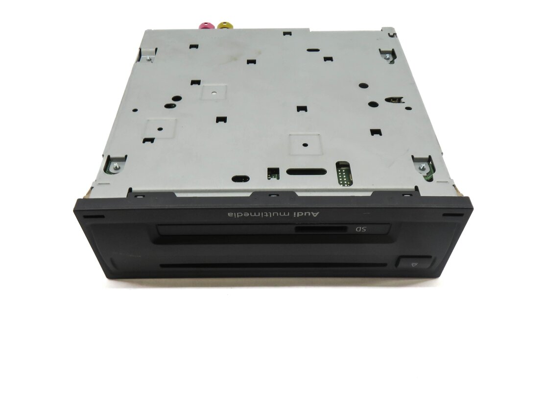 Thumbnail 4: 15-18 AUDI A3 S3 (8V) RADIO SD MMI CD PLAYER STEREO RECEIVER (AUDI MULTIMEDIA)