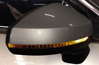 Thumbnail 2: 15-17 AUDI A3 S3 (8V) RIGHT FRONT PASSENGER DOOR MIRROR (ICE SILVER METALLIC)