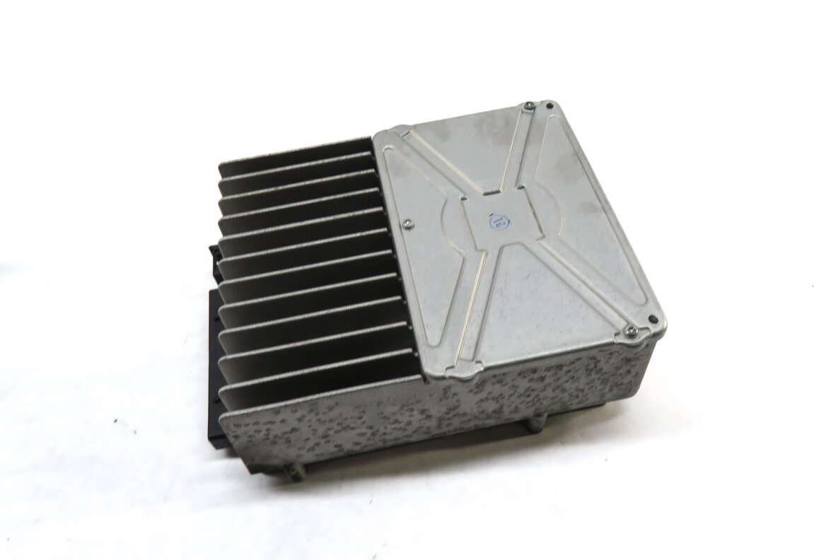 07-09 MERCEDES GL350 GL450 ML320 ML350 ML500 (X164 W164) HARMAN AUDIO AMPLIFIER