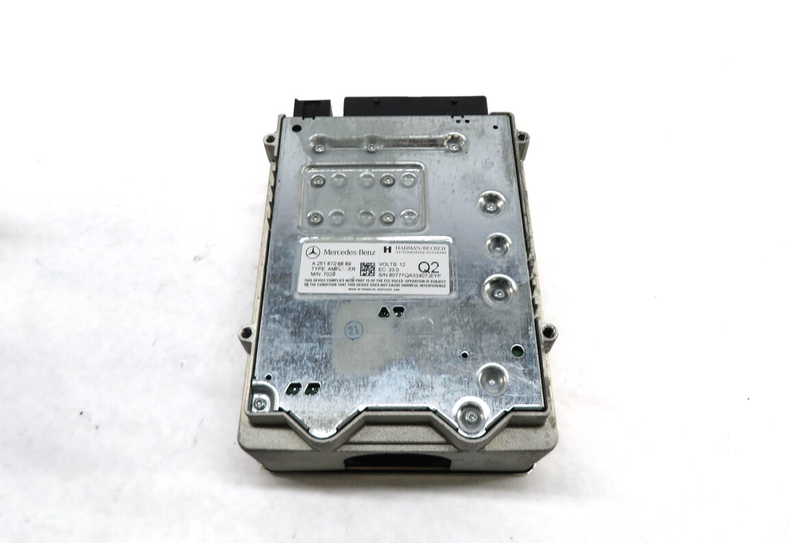 Thumbnail 3: 07-09 MERCEDES GL350 GL450 ML320 ML350 ML500 (X164 W164) HARMAN AUDIO AMPLIFIER