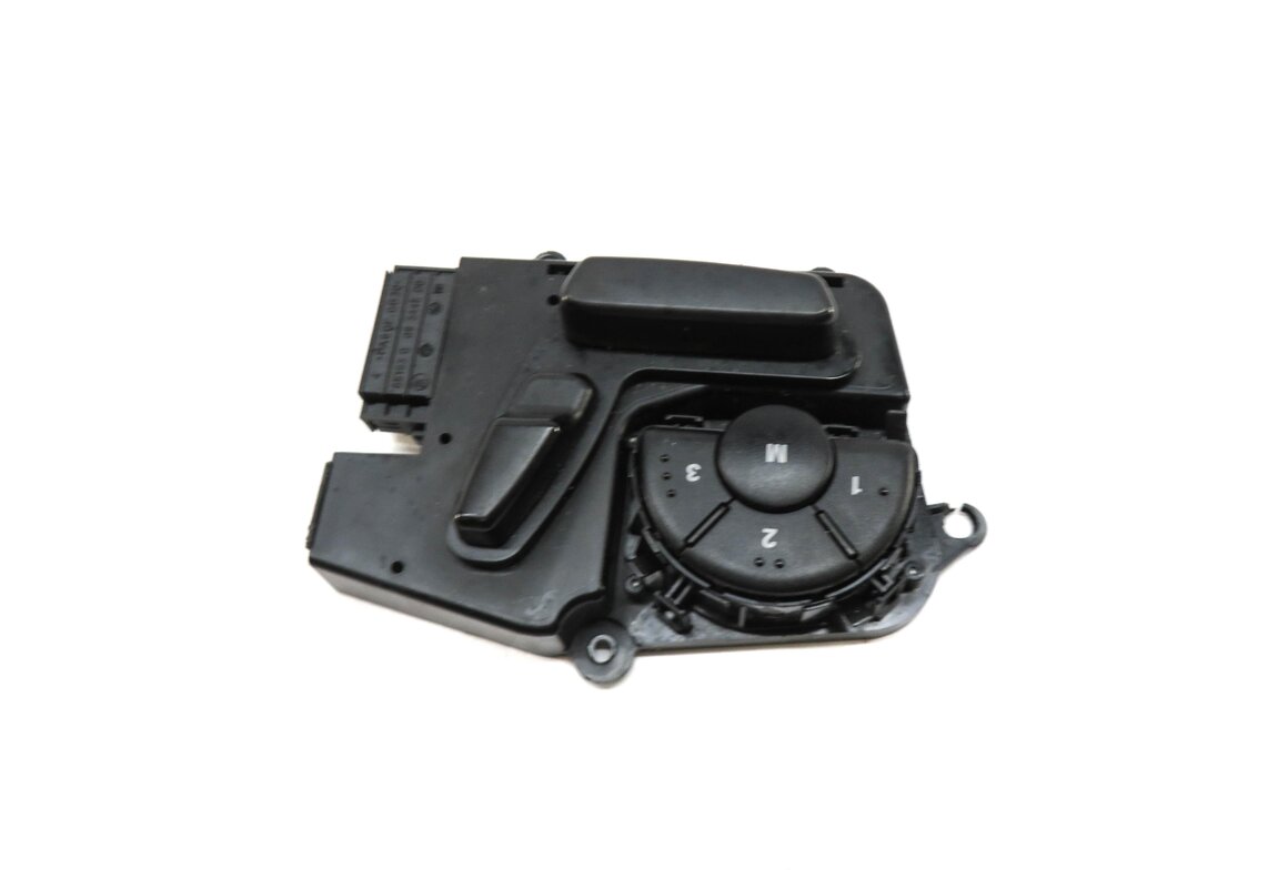 Thumbnail 3: 2008 MERCEDES GL450 (X164) LEFT FRONT DRIVER MEMORY SEAT ADJUST SWITCH