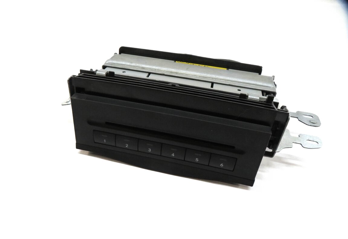 Thumbnail 1: 03-13 MERCEDES B E GL ML CLS R SLK CLASS (W211 W164 X164 W219) 6-DISC CD CHANGER