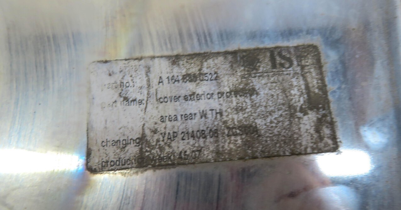 Thumbnail 6: 2008 MERCEDES GL450 (X164) REAR LOWER BUMPER TRIM SHIELD SCUFF PANEL SKID PLATE