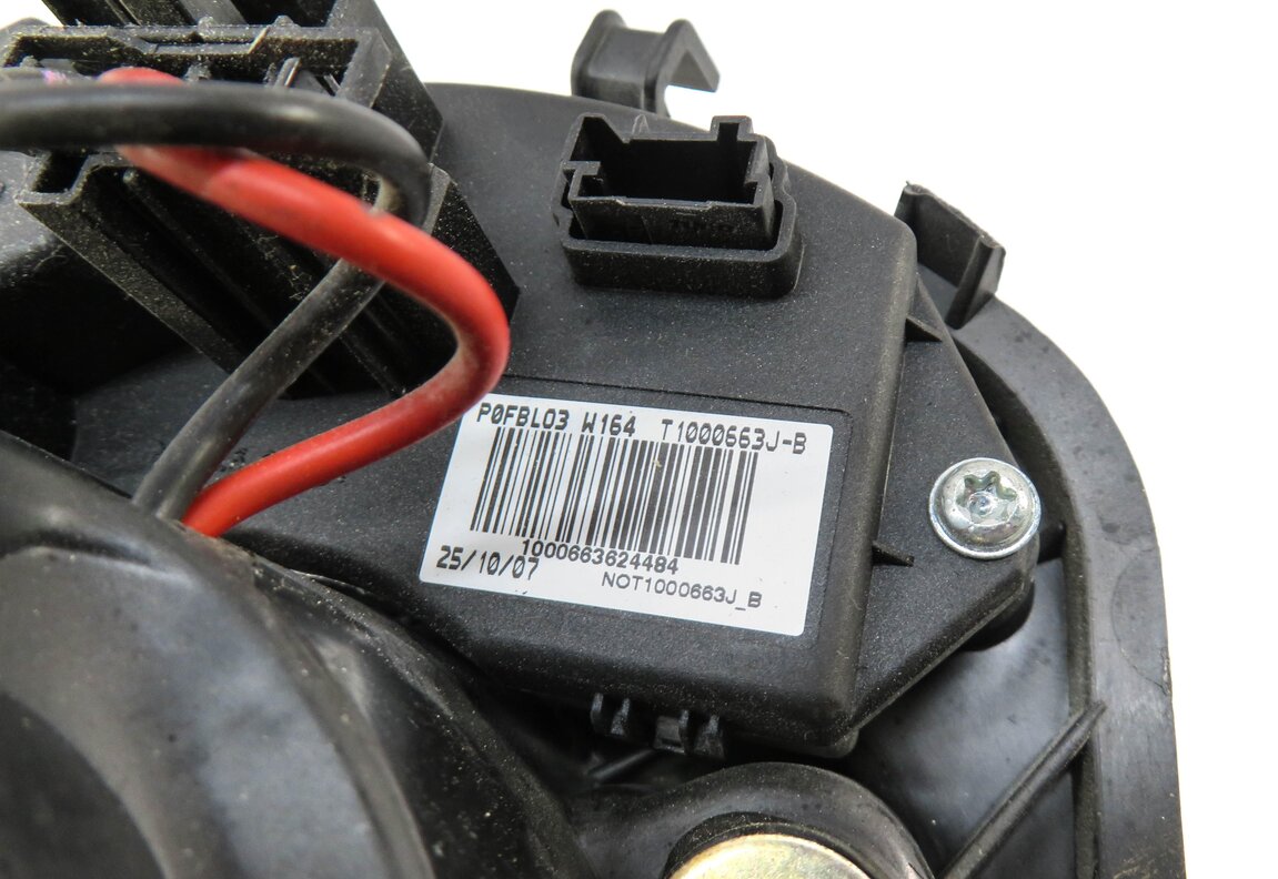 Thumbnail 5: 06-13 MERCEDES GL ML R CLASS (W164 W251 X164) REAR HEATER A/C BLOWER FAN MOTOR