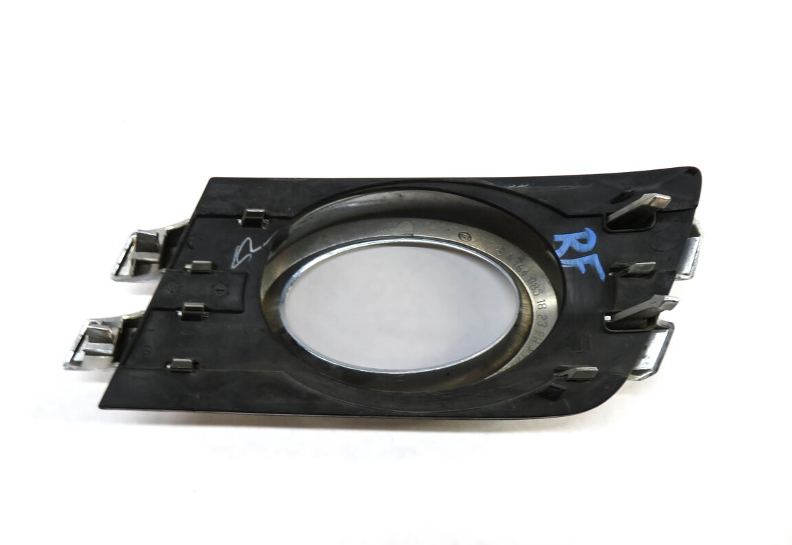 Thumbnail 4: 2008 MERCEDES GL450 (X164) RIGHT FRONT PASSENGER FOGLIGHT FOG LIGHT GRILLE TRIM