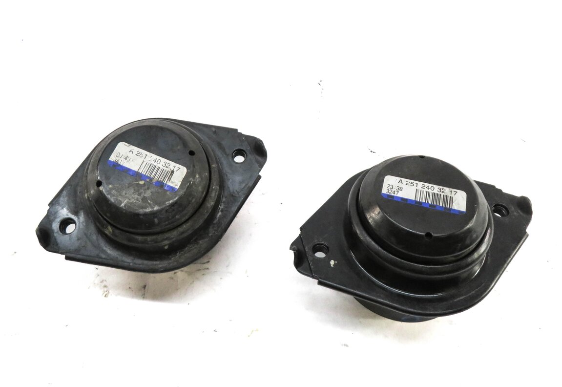 Thumbnail 3: 2008 MERCEDES GL450 (X164) 4.6L M273 V8 ENGINE LEFT & RIGHT MOTOR MOUNT SET-2