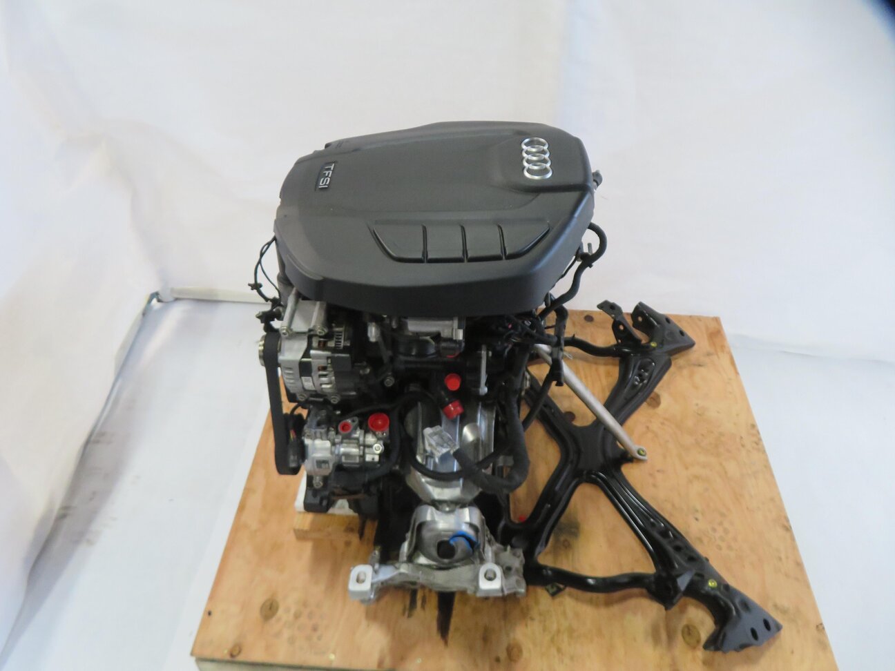 Thumbnail 7: 17-19 AUDI A4 ALLROAD (B8 8W) 2.0L CYMC ENGINE ASSEMBLY (91k ASE TESTED VIDEO)