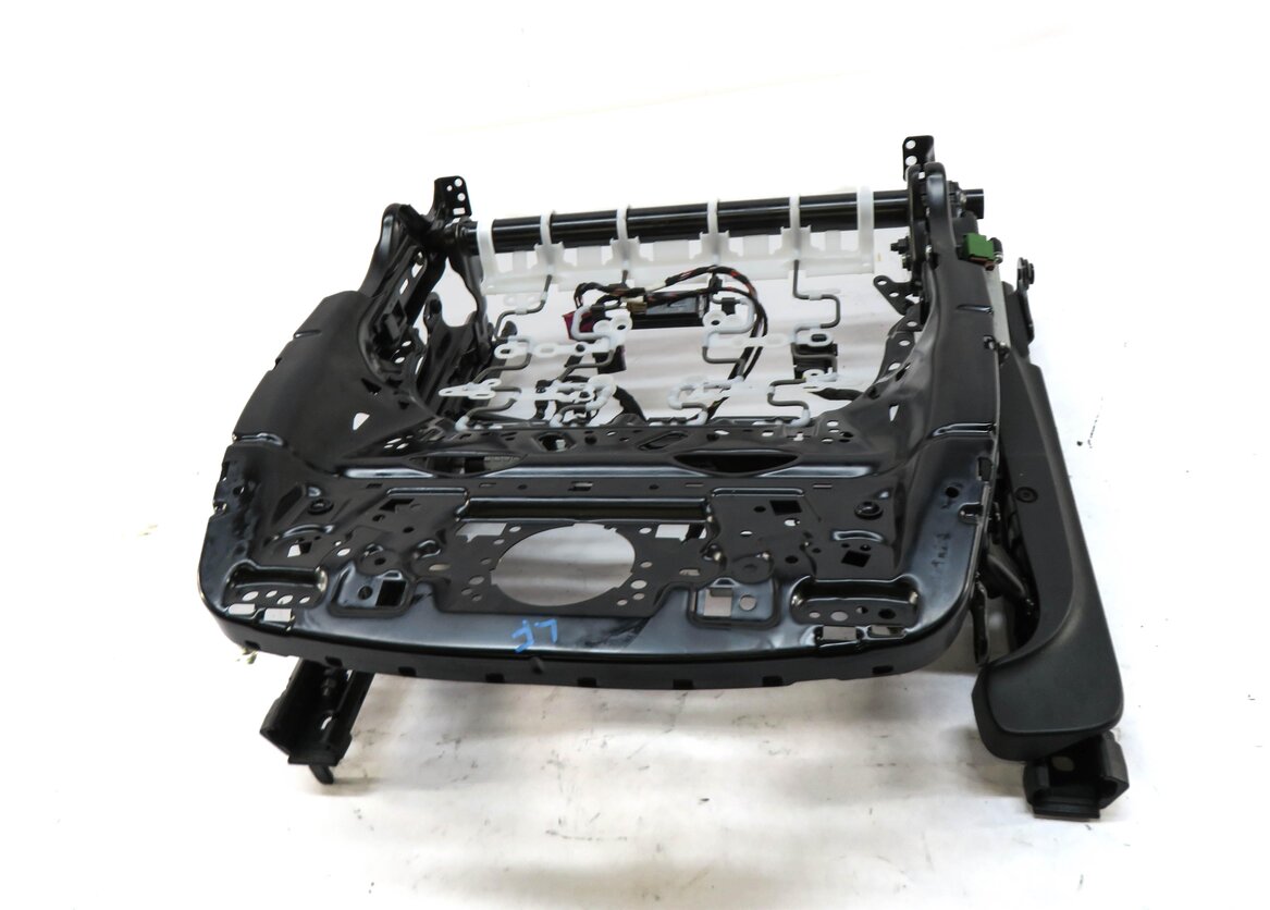2017-2022 AUDI A4 (B9 8W) LEFT FRONT DRIVER SPORT SEAT TRACK ASSEMBLY w/ MOTORS