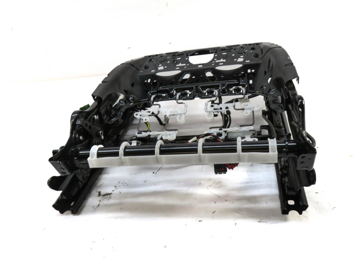 Thumbnail 3: 2017-2022 AUDI A4 (B9 8W) LEFT FRONT DRIVER SPORT SEAT TRACK ASSEMBLY w/ MOTORS