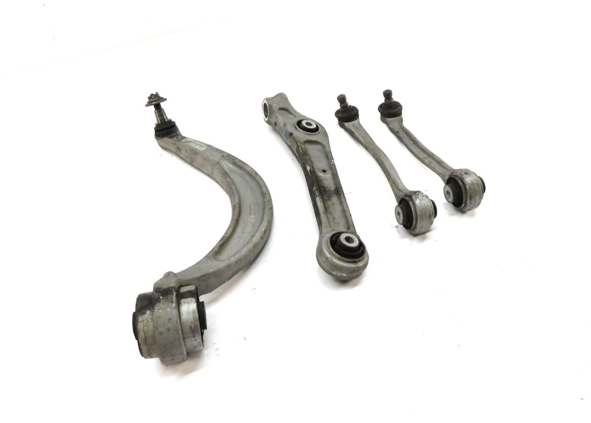 2017-2019 AUDI A4 ALLROAD (B9 8W) RIGHT FRONT PASSENGER CONTROL ARM SET