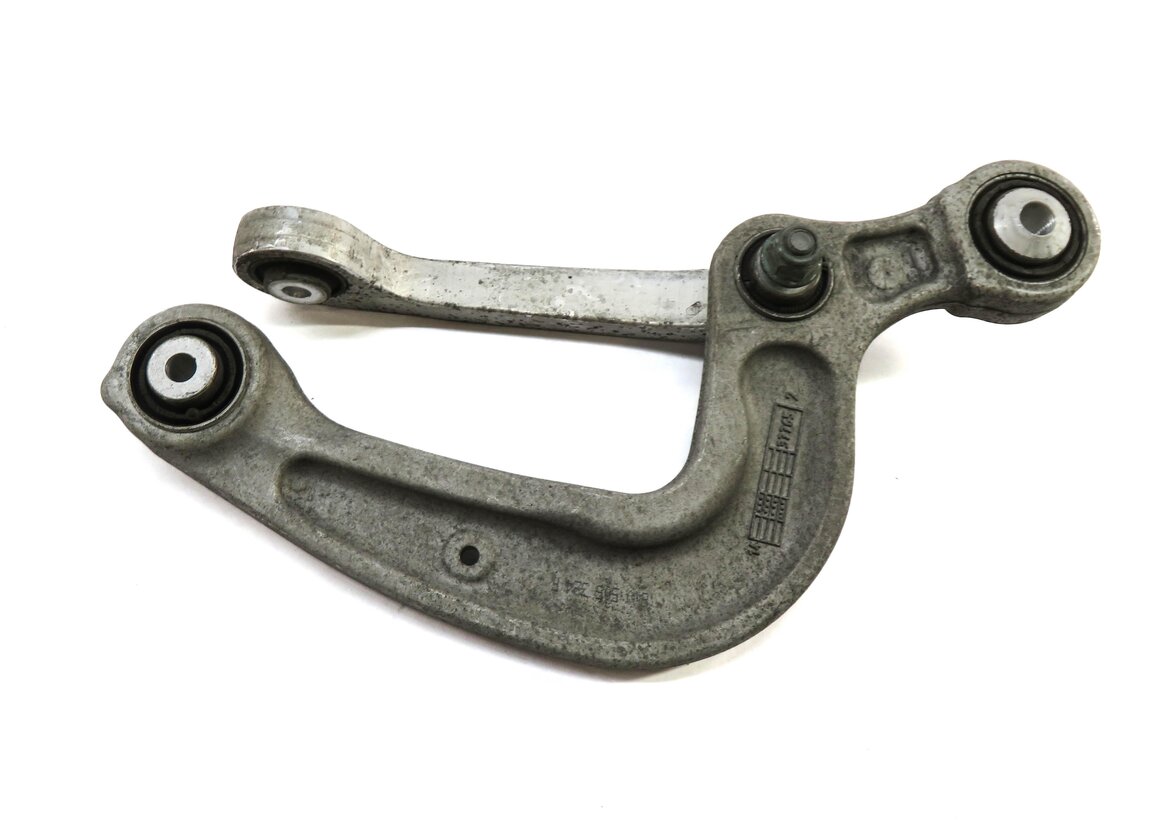 Thumbnail 4: 2017-2019 AUDI A4 ALLROAD (B9 8W) RIGHT PASSENGER REAR CONTROL ARM SET