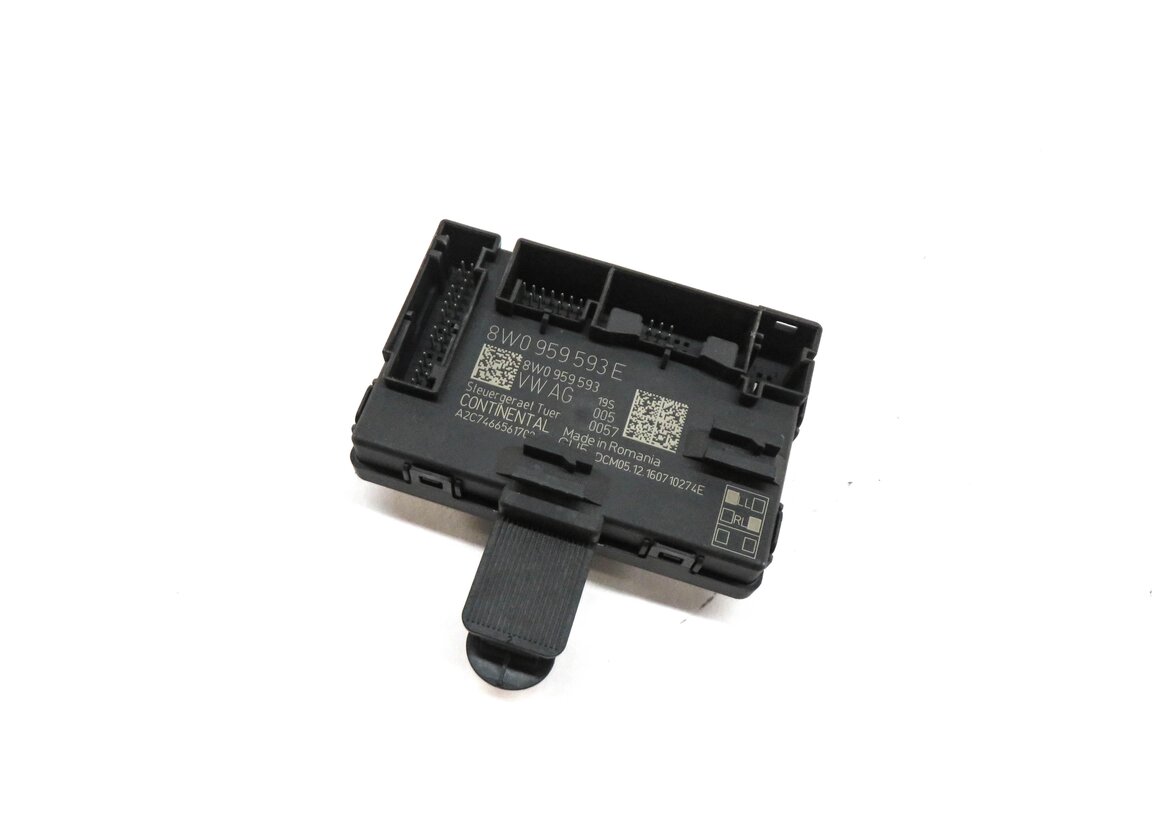 2017 AUDI A4 (B9 8W) LEFT FRONT DRIVER DOOR CONTROL MODULE
