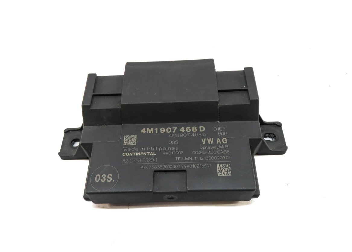 Thumbnail 3: 2017 AUDI A4 (B9 8W) CENTRAL GATEWAY CONTROL MODULE