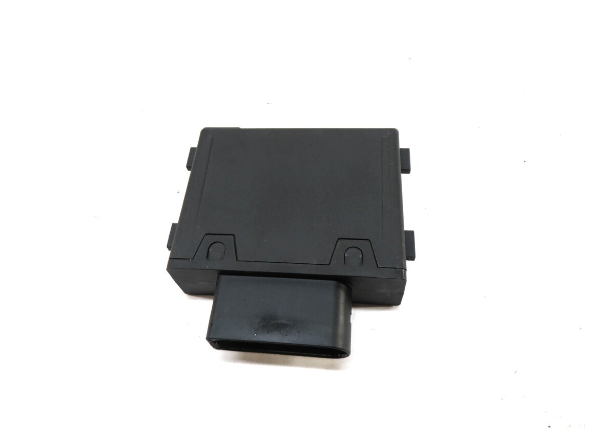 Thumbnail 3: 2017 AUDI A4 (B9 8W) FUEL PUMP CONTROL MODULE