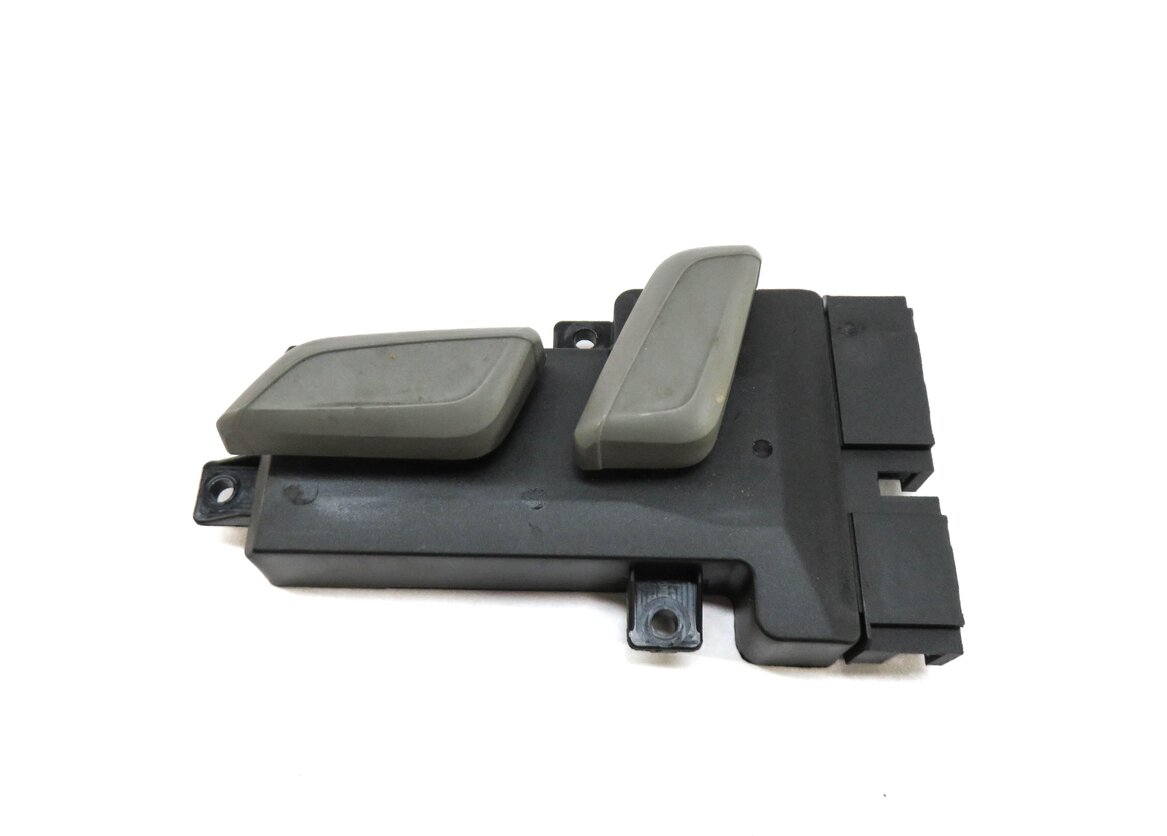 Thumbnail 3: 2017 AUDI A4 (B9 8W) LEFT FRONT DRIVER SEAT ADJUST SWITCH BUTTON SET (GRAY)