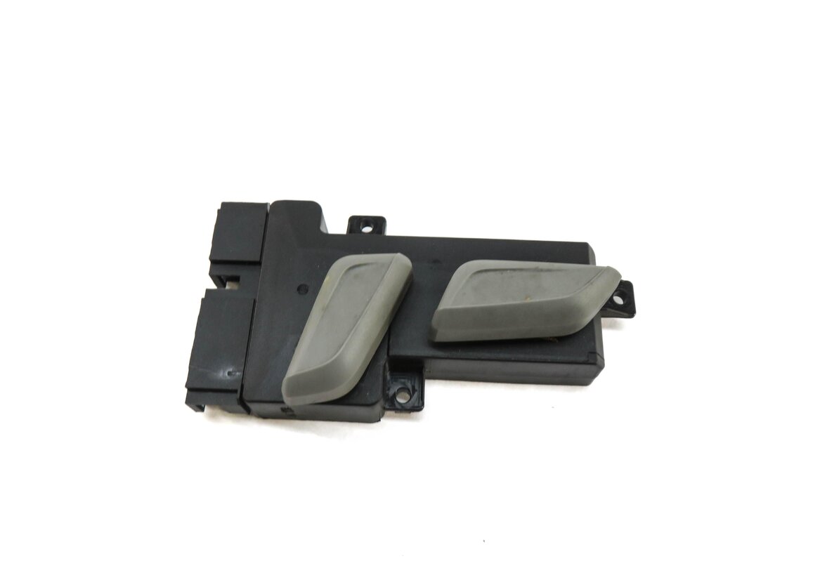 Thumbnail 4: 2017 AUDI A4 (B9 8W) LEFT FRONT DRIVER SEAT ADJUST SWITCH BUTTON SET (GRAY)