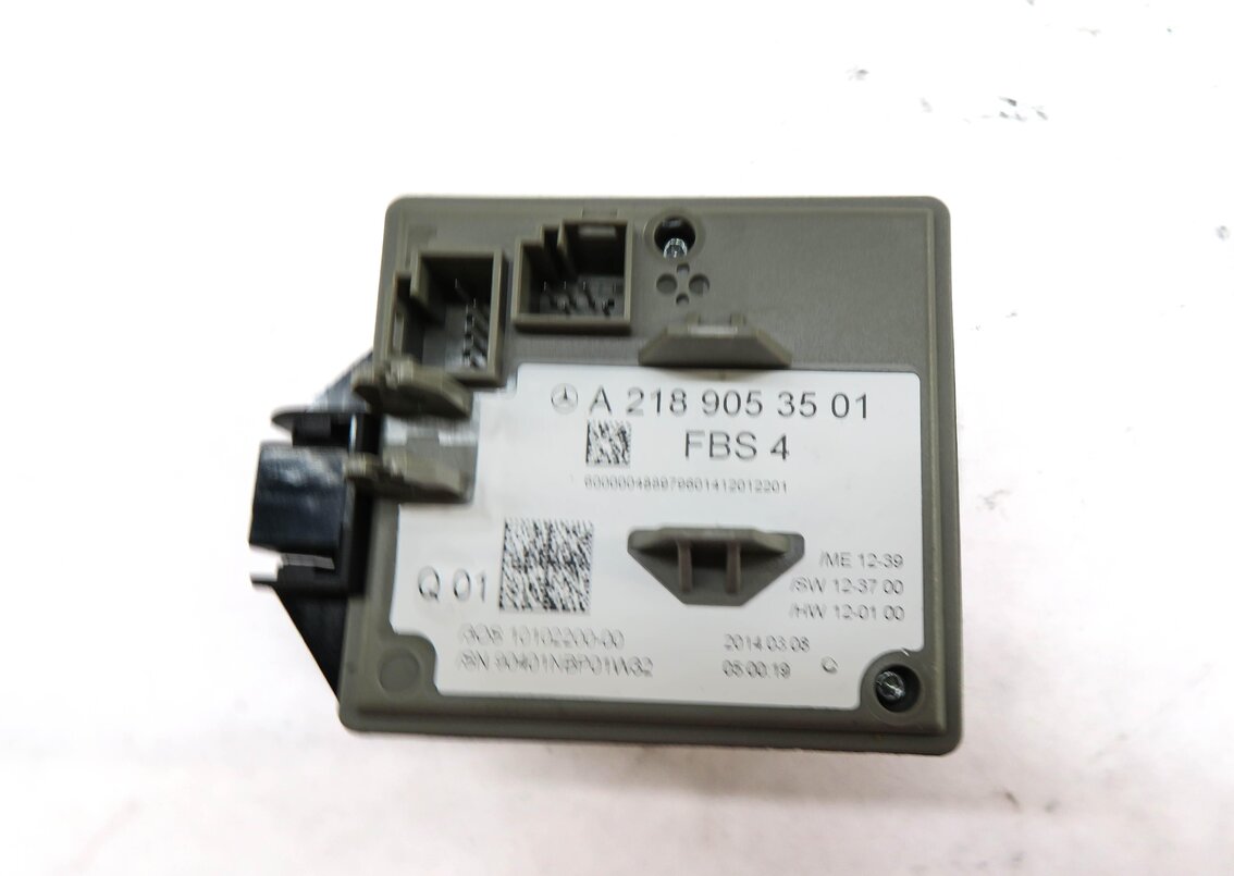 Thumbnail 3: 2014 MERCEDES E-CLASS (A207 C207 W212) IGNITION SWITCH MODULE KEY READER