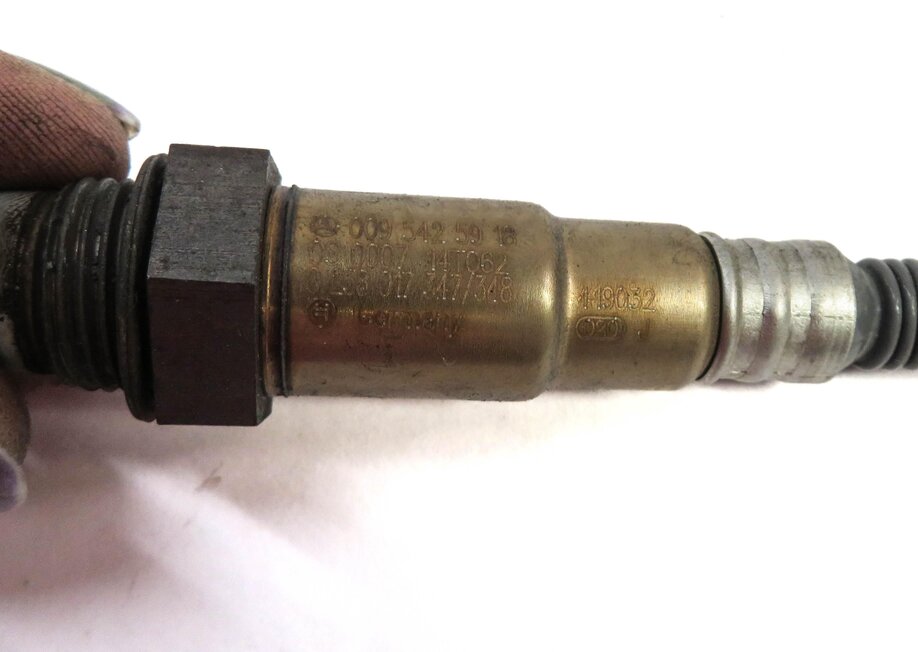 Thumbnail 5: 2014 MERCEDES E350 CONVERTIBLE (A207 W207) 3.5L M276 ENGINE OXYGEN SENSOR SET 4