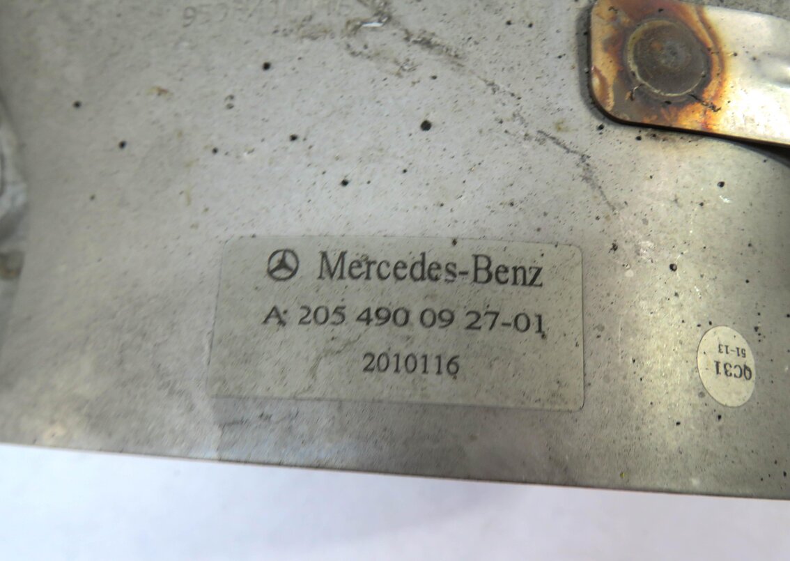 Thumbnail 5: 2014 MERCEDES E350 CONVERTIBLE W207 REAR LEFT & RIGHT EXHAUST MUFFLER TIP SET 2