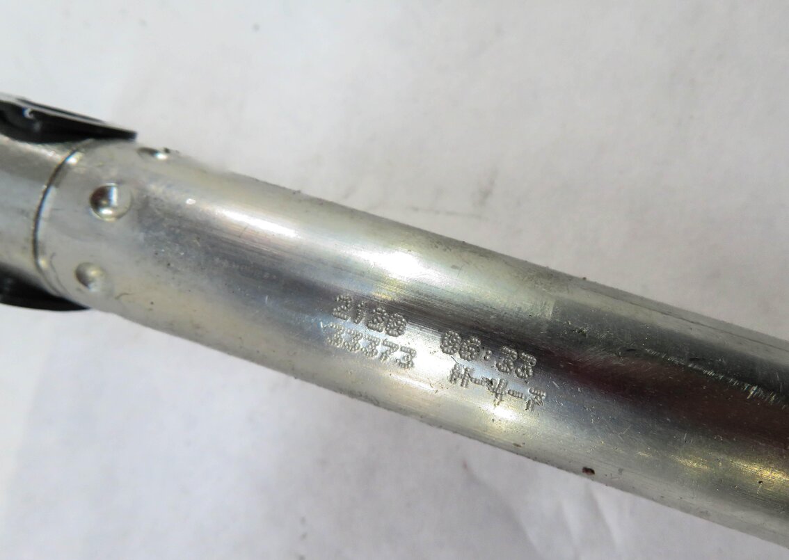 Thumbnail 5: 2014 MERCEDES E350 CONVERTIBLE (A207) RIGHT FRONT CONVERTIBLE TOP HYDRAULIC RAM