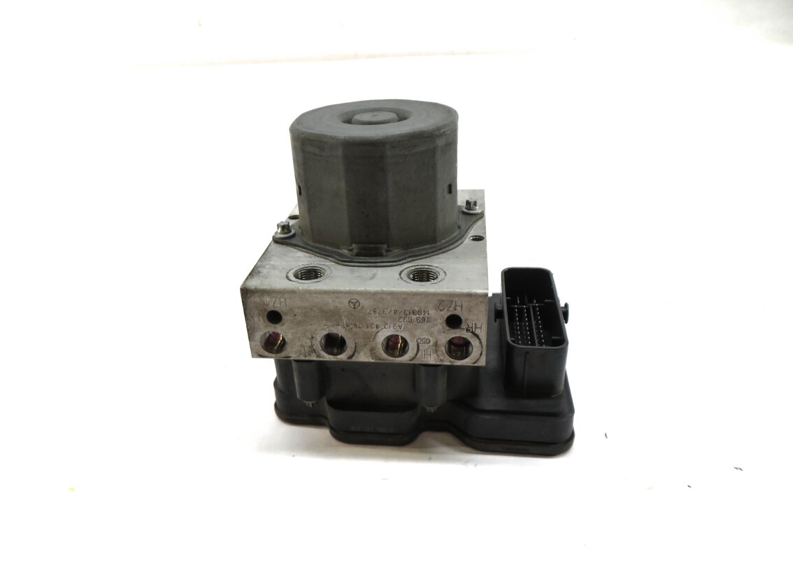 Thumbnail 2: 2014 MERCEDES E250 E300 E350 E550 (A207 C207 W207 W212) ABS BRAKE PUMP w/ MODULE
