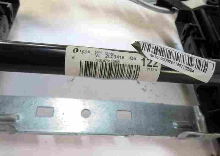 Thumbnail 7: 10-17 E CLASS A207 C207 W207 COUPE CONVERTIBLE LEFT DRIVER SEAT TRACK w/ MOTORS