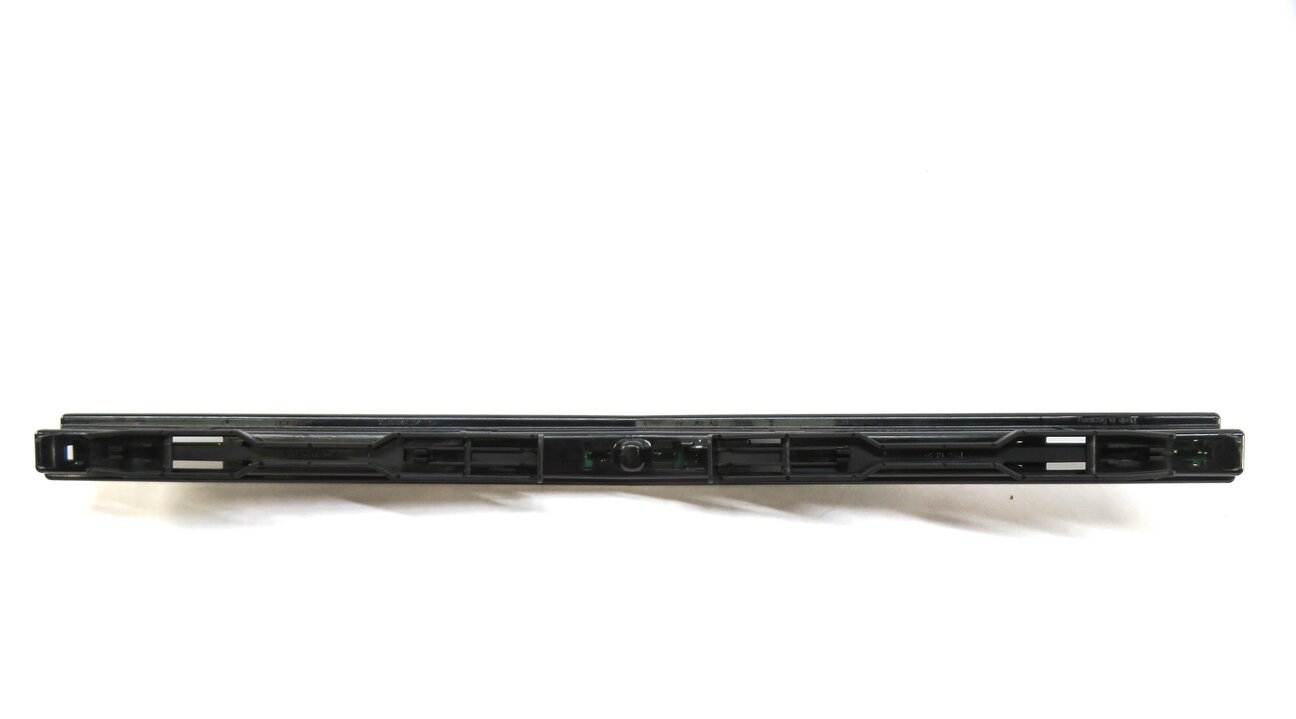 Thumbnail 5: 2014 MERCEDES E350 CONVERTIBLE (A207 W207) REAR 3RD BRAKE LIGHT AVOIDANCE LAMP