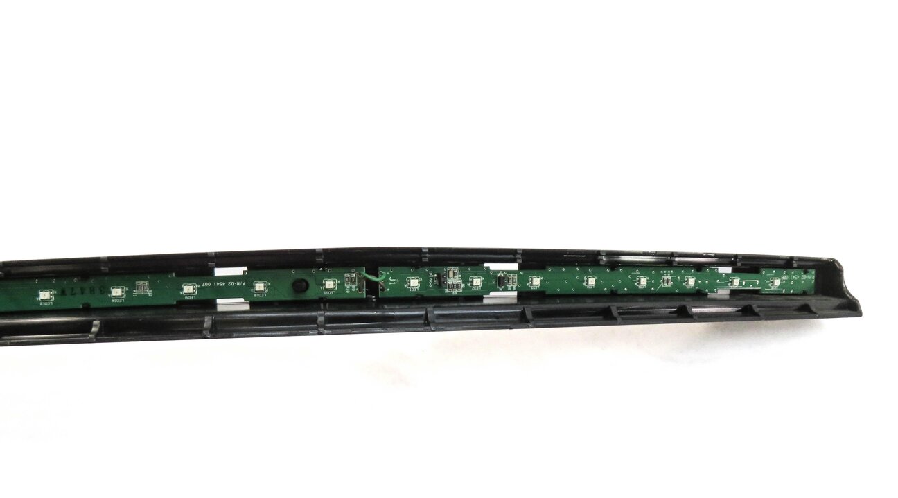 Thumbnail 6: 2014 MERCEDES E350 CONVERTIBLE (A207 W207) REAR 3RD BRAKE LIGHT AVOIDANCE LAMP