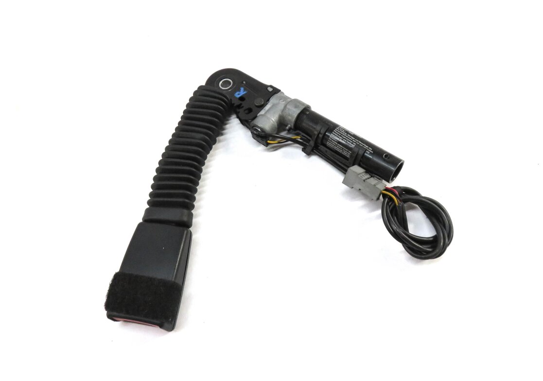 Thumbnail 1: 2007-2013 BMW 328i 335i M3 (E93) CONVERTIBLE RIGHT FRONT SEATBELT RECEIVER